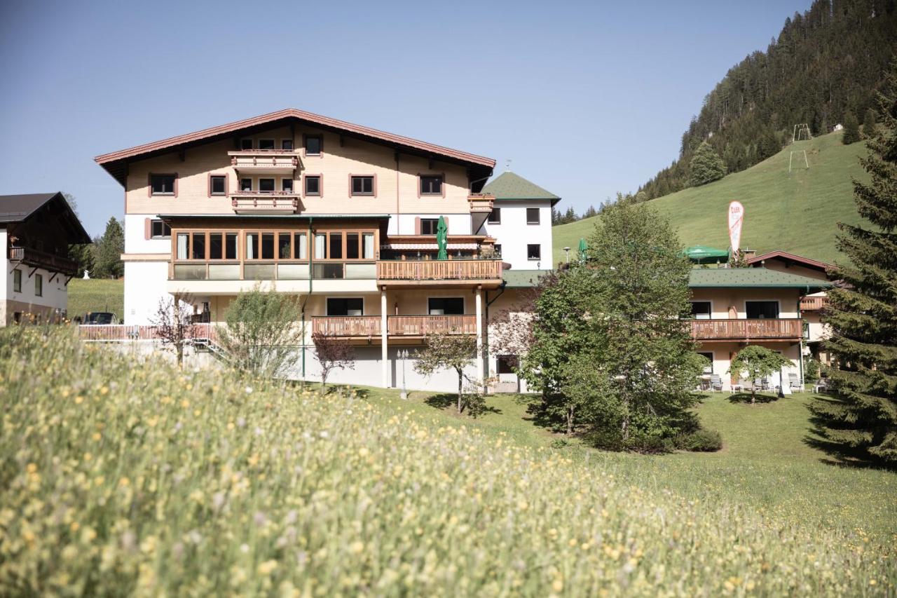 Hotel Rotlechhof Berwang Luaran gambar